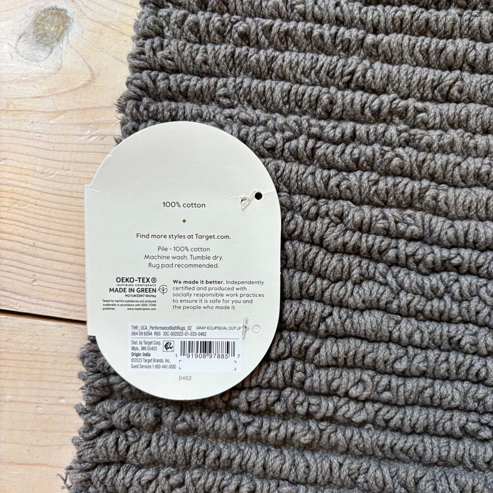 Threshold NWT Gray Performance Plus Reversible 100% Cotton Bath Rug 20x34 - Picture 4 of 5